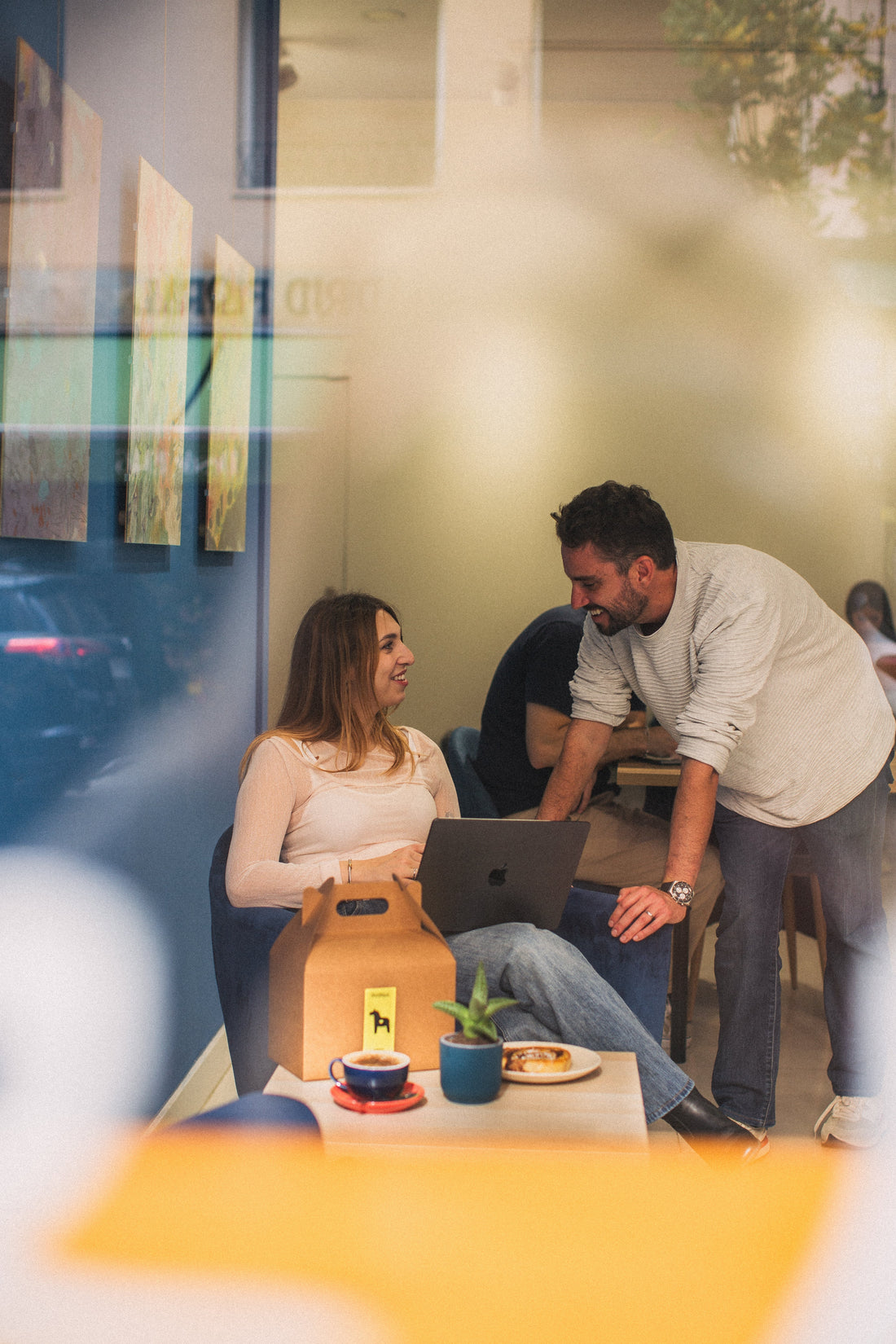 Fika en la oficina: qué es y por qué empresas como IKEA lo practican cada día