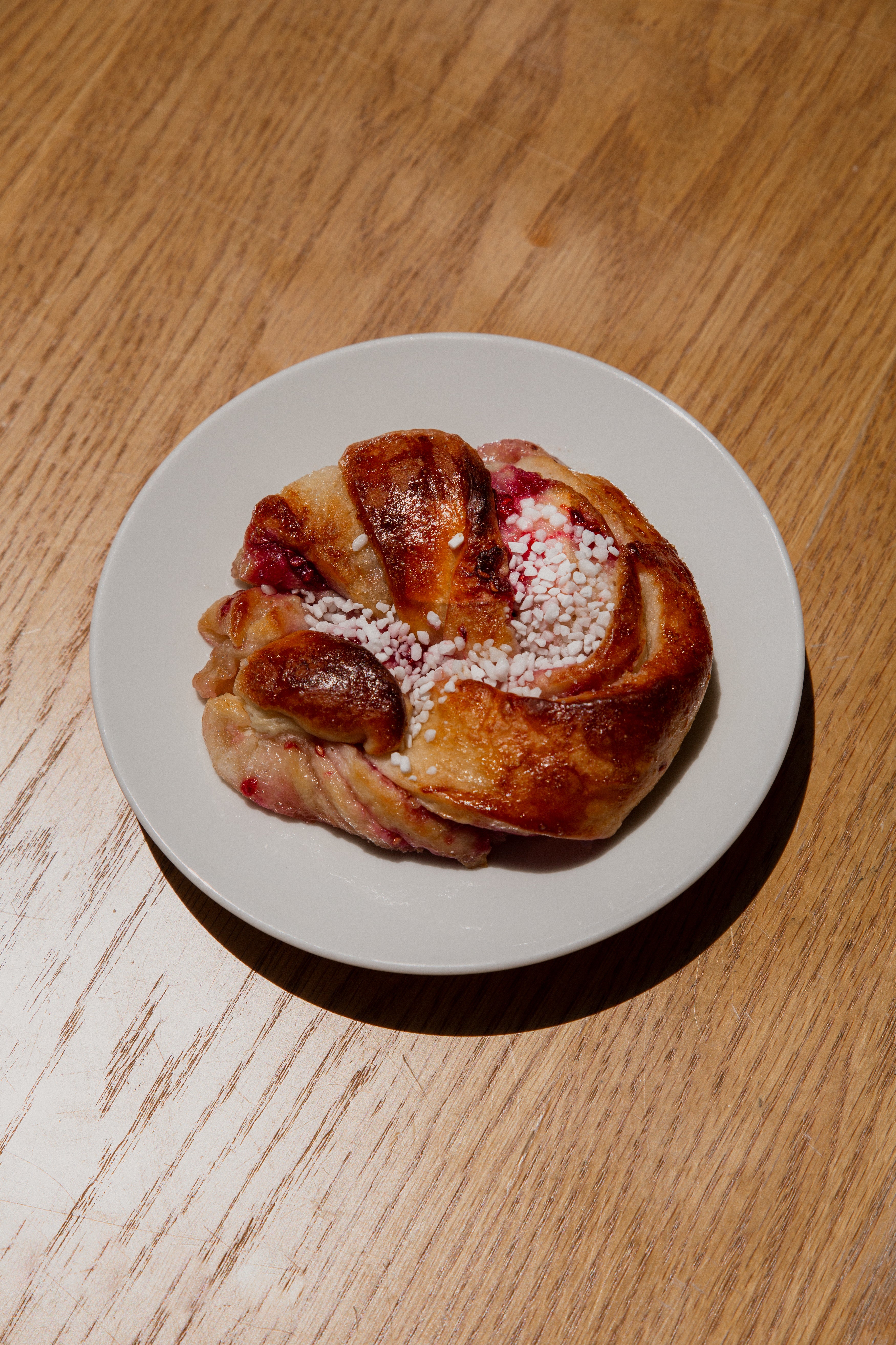 Fika Box de Kanelbullar, Kardemummabullar, Vaniljbullar y Hallonbullar